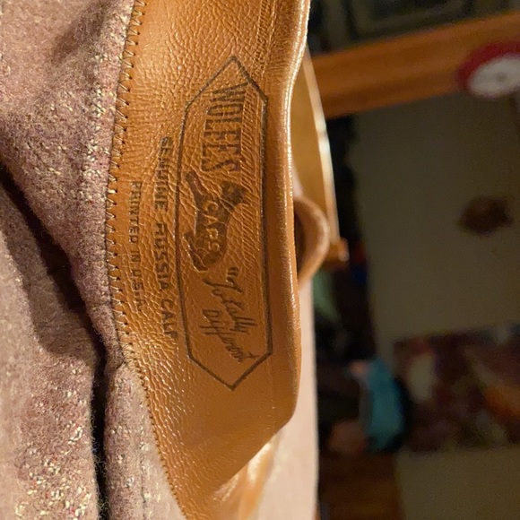Vintage Wolfe’s Cap - Picture 4 of 7